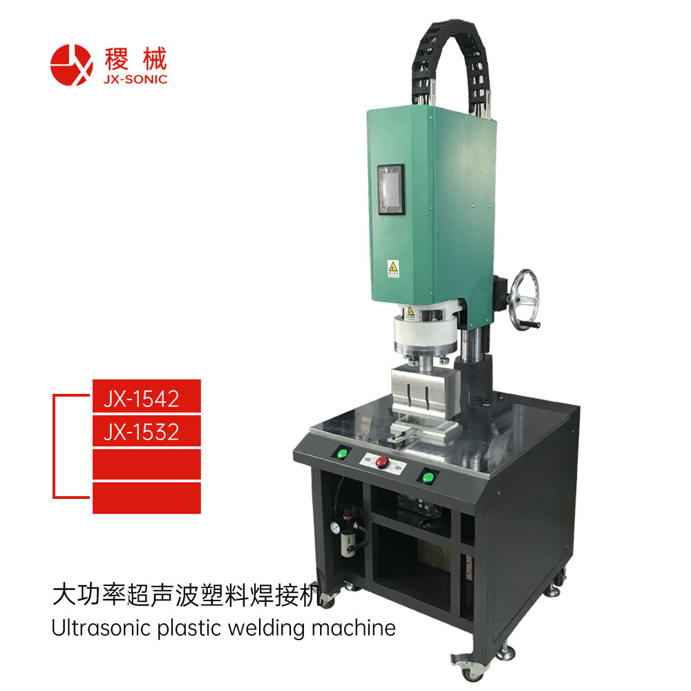 �������әC